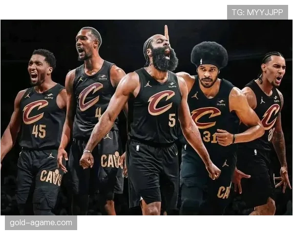 埃文·莫布里挡拆制造高位错位提升防守效率明显拉开差距