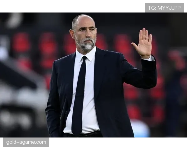 尤文图斯边路利用有限，进攻宽度不足是否制约战术推进？