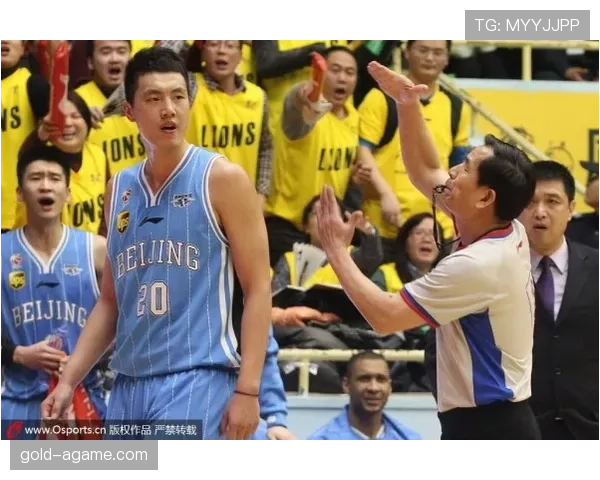 全面剖析篮球比赛中回场规则差异的形成原因与具体判罚细节